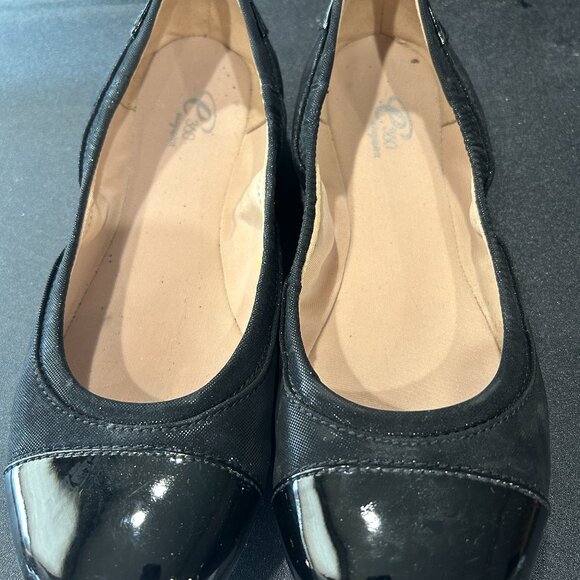 360 by Easy Spirit Black Flats Size 7.5 - Picture 1 of 5